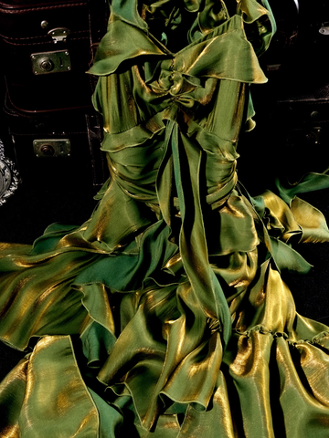 Niulatu High Low Irregular Spaghetti Straps Green Short Birthday Dresses Birthday Outfits With Train SD493